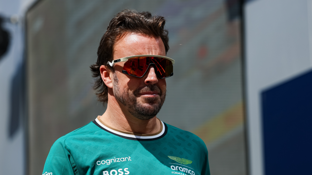 Fernando Alonso felkészül a Forma-1-es hétvégére