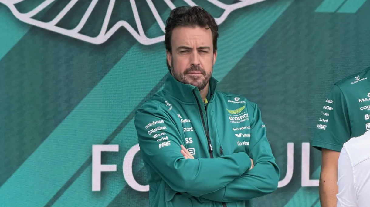 Hill over Alonso: “Hij heeft nauwelijks een race-engineer nodig”