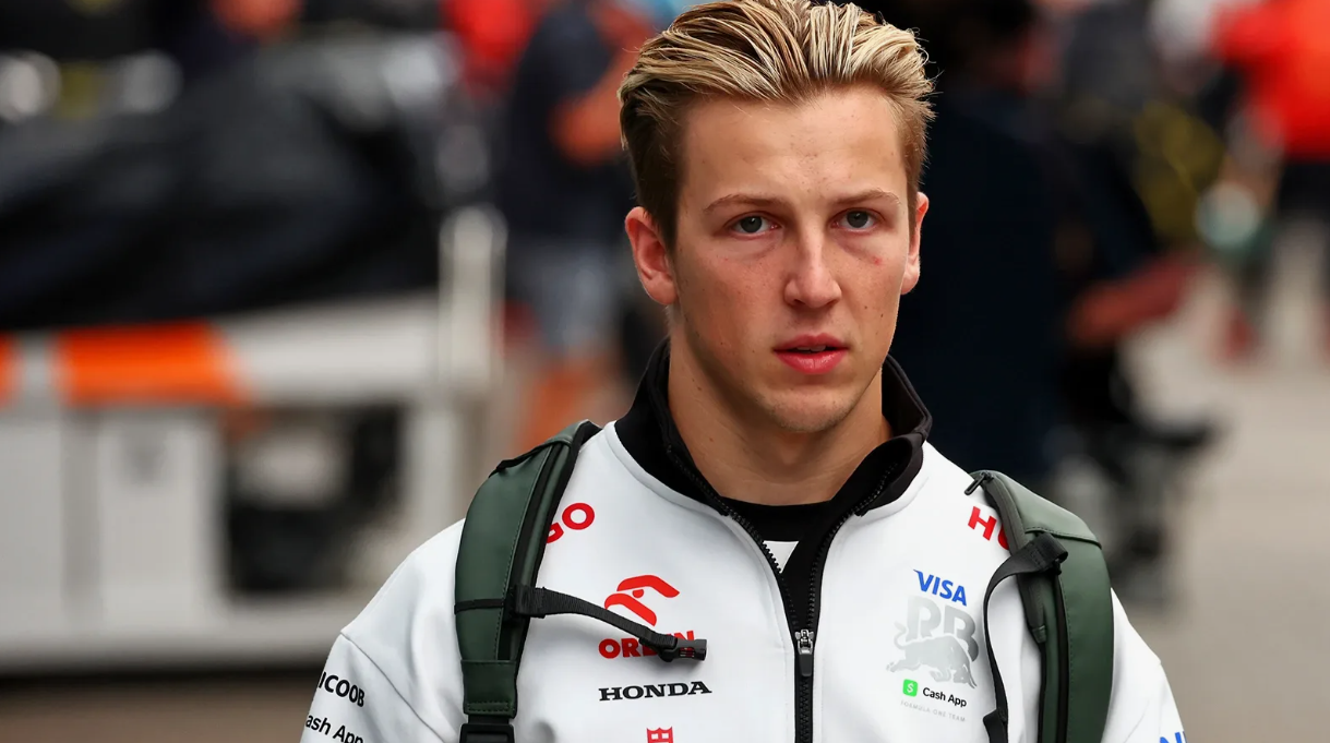Formula 1 paddock scene highlighting the intense competition among drivers seeking to secure and maintain positions on the championship grid