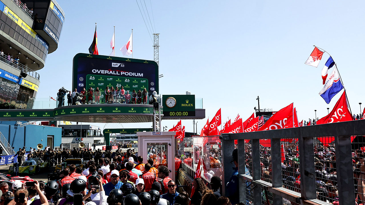 De Vries i Kobayashi przedstawiają fanom F1 historię Le Mans wartą śledzenia – zdjęcie 3