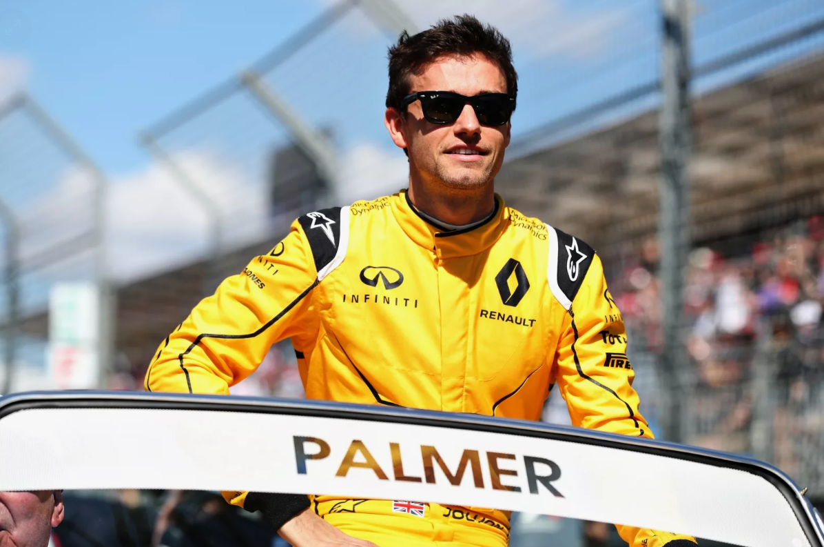 Analyse der aggressiven Alles-oder-nichts-Rennmentalität von Charles Leclerc in der Formel 1.