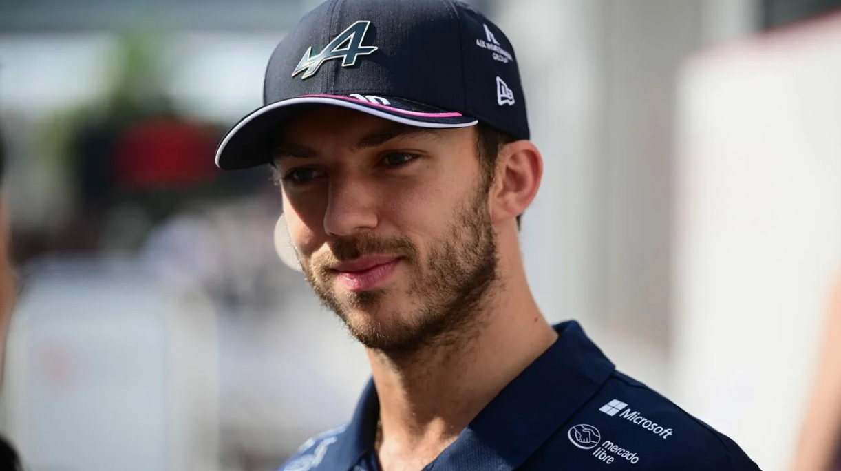 Des représentants de Red Bull, Mercedes et McLaren discutent des règlements de la Formula 1 et font appel des décisions de pénalité en course.