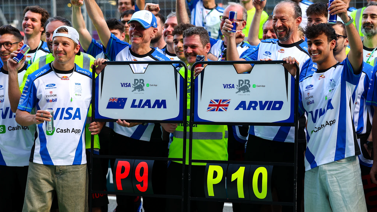 Lawson and Lindblad Force Racing Bulls Out of the Midfield Background