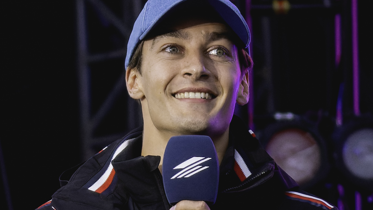 Fotografický milník Russella u Mercedes ukazuje, jak rychle se změnila jeho role