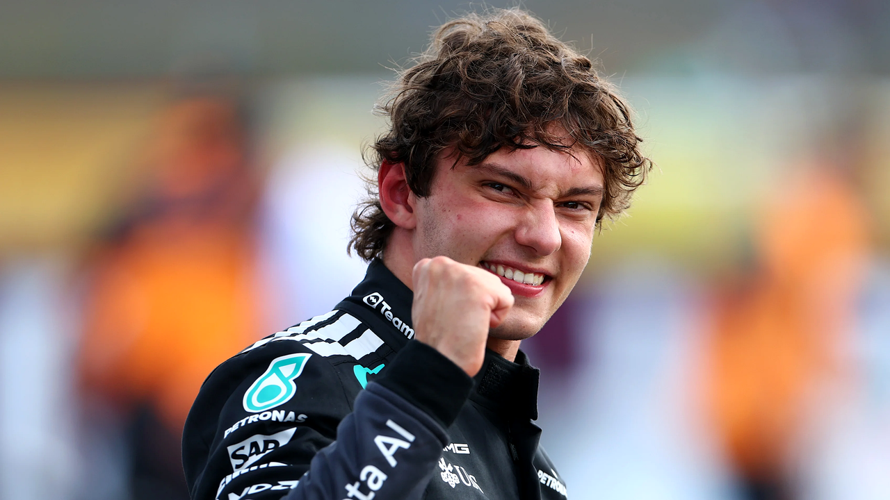 Antonelli conquista la pole a Silverstone e Mercedes deve chiudere il lavoro