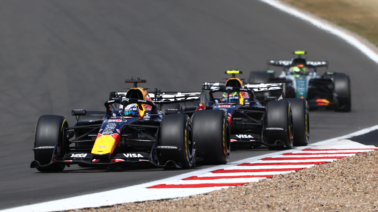 Hadjar's Red Bull rise now depends on calm comparison with Verstappen