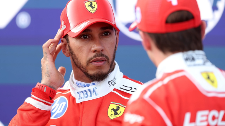 Hamilton Macarıstan Grand Prix-də iki cərimədən sonra beşinci oldu