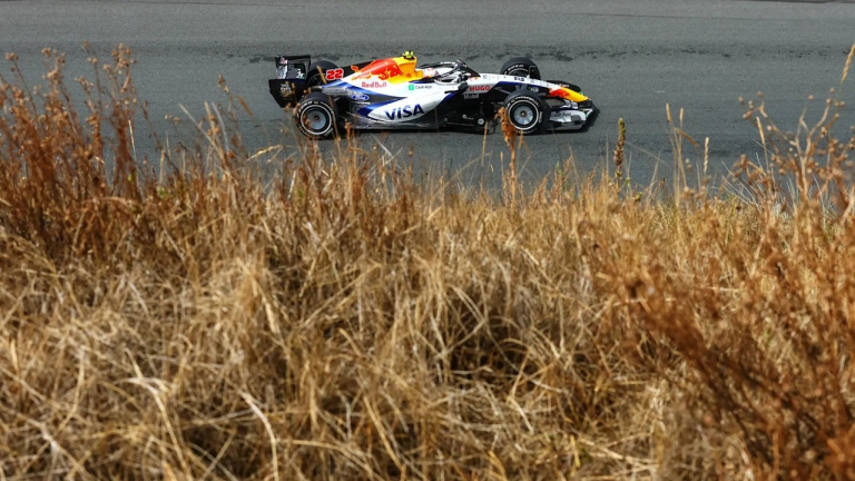 George Russell спечели Sprint-а за Dutch Grand Prix, а Lando Norris заслужи първото място в квалификацията