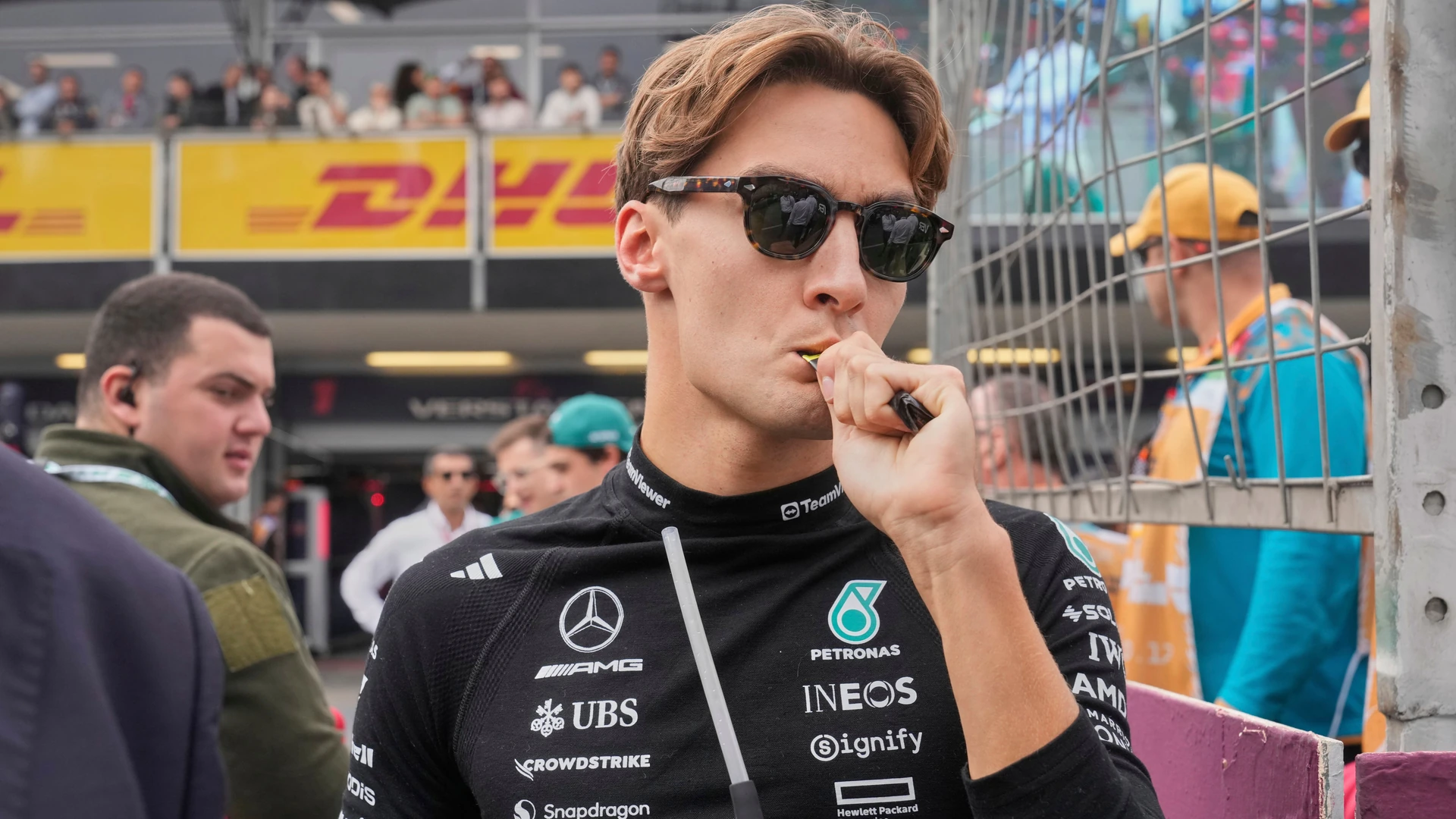 George Russell يكمل اكتساح تجارب باكو بينما يعود Kimi Antonelli إلى المركز الثاني