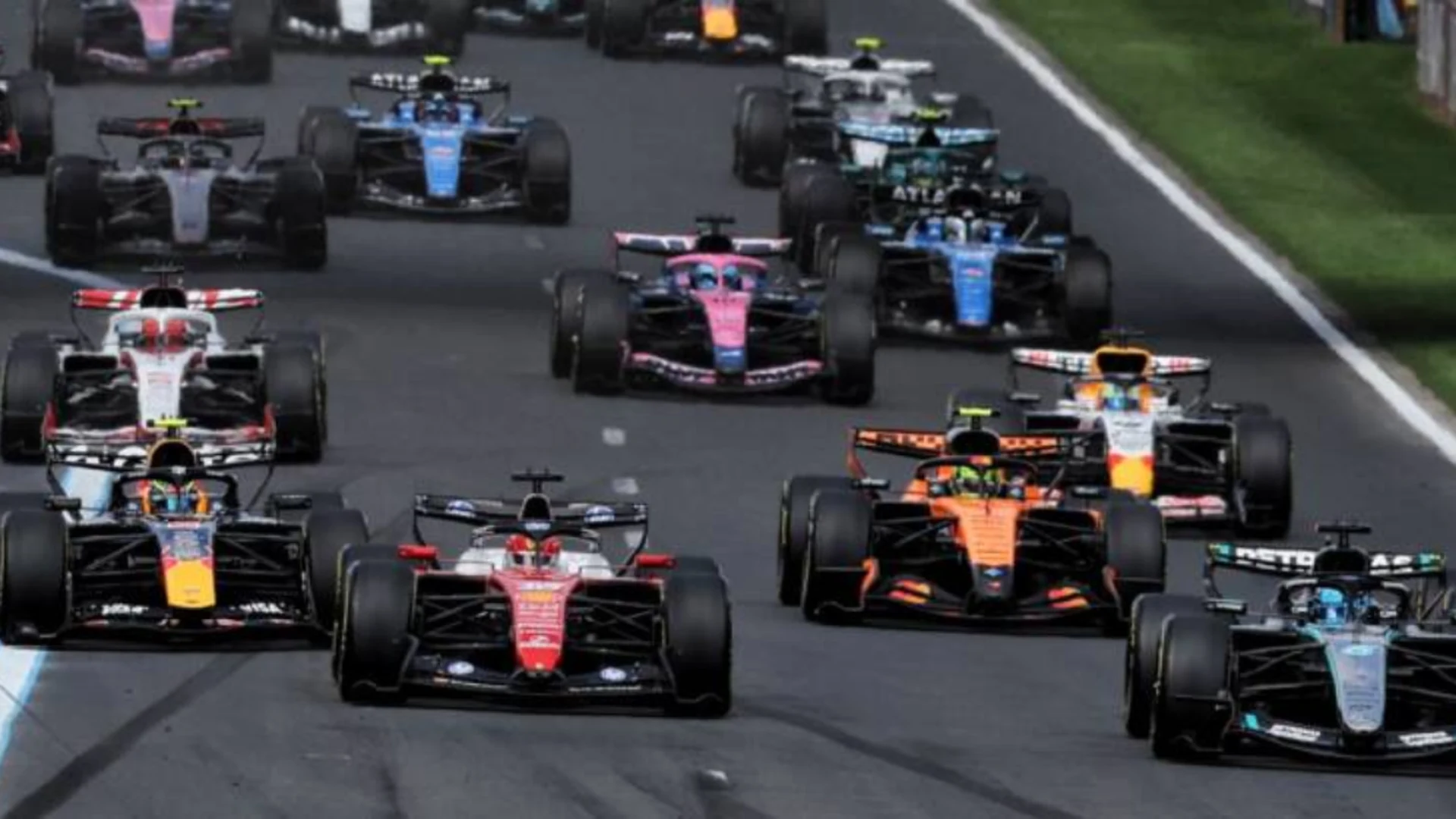 Η F1 Commission προτείνει συντομότερους αγώνες το 2027 και κανόνα σταθερού χρόνου τερματισμού